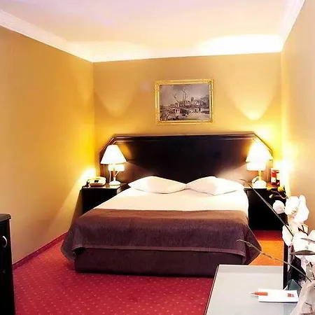 Gurkent Hotel 4*