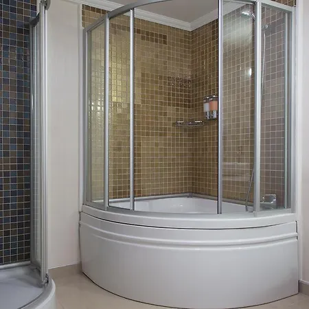 Gurkent Hotel 4*